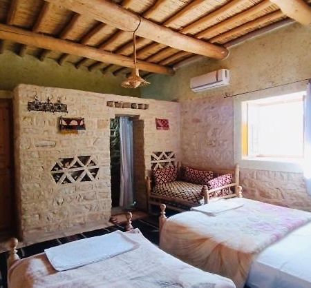 Kasbah Dar Talouste Acomodação com café da manhã Afela Isli Exterior foto